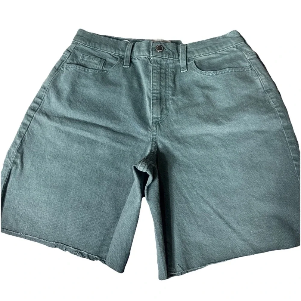 Universal Thread Women's Vintage Stretch Bermuda Shorts 27/7